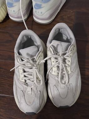 Yeezy Chunky Mesh Sneakers - Off-White/Cream